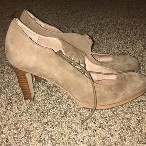 Tan suede heels